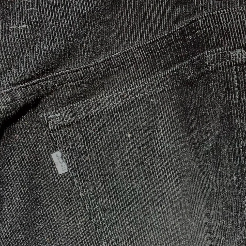 🆘  Levi’s Vintage Corduroy Jeans BLACK 519 WHITE TAG DEADSTOCK 36 X 30 UniSex